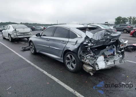2018 Honda Accord Ex z USA, uszkodzony, nr VIN 1HGCV1F40JA267232
